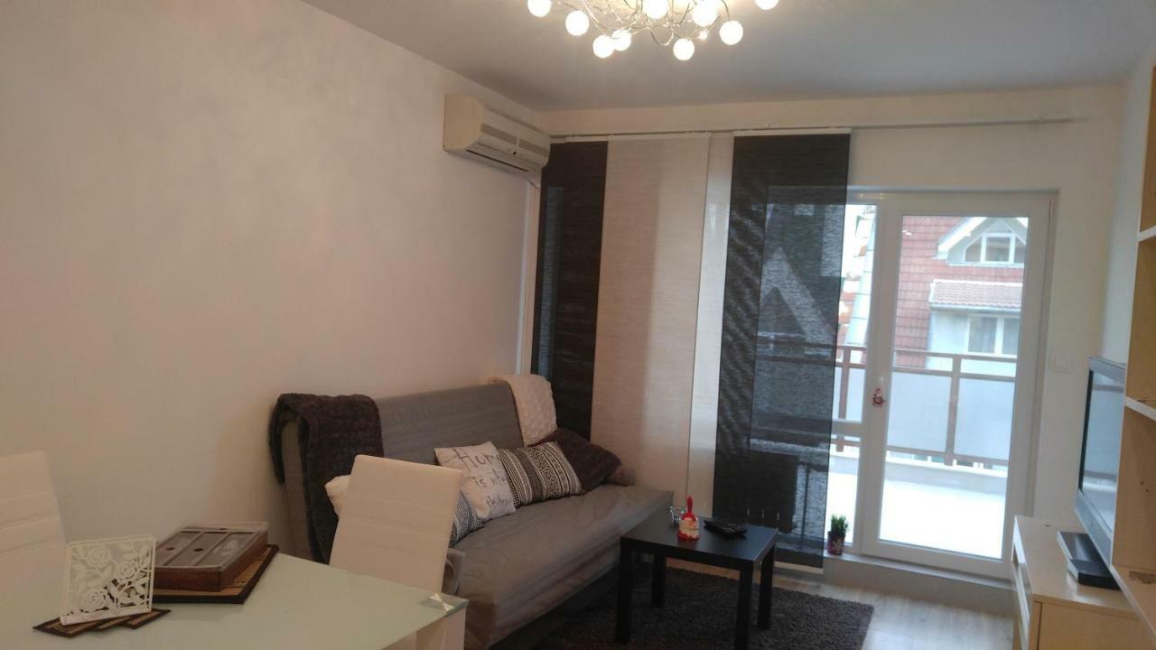 Modern Apartment Sofia Center 外观 照片